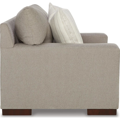 Chaise Maggie et demie