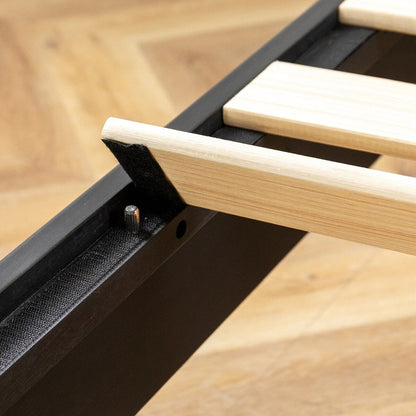 Cadre de lit plateforme classique en bois massif de 16 pouces, disponible en plusieurs finitions
