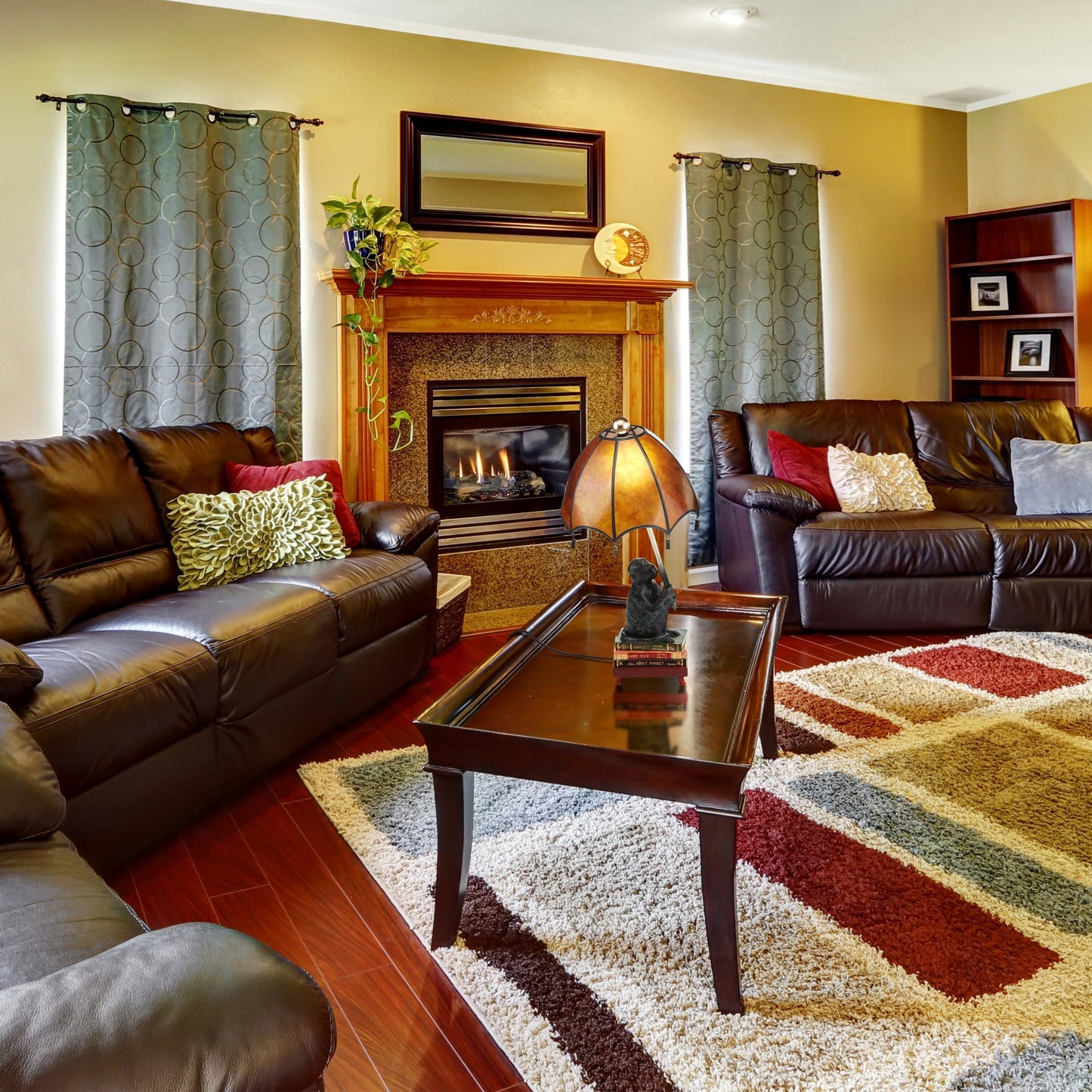 Lampe de table Intellectual Monkey 21,75 po H - 11 po L x 11 po l x 21,75 po H