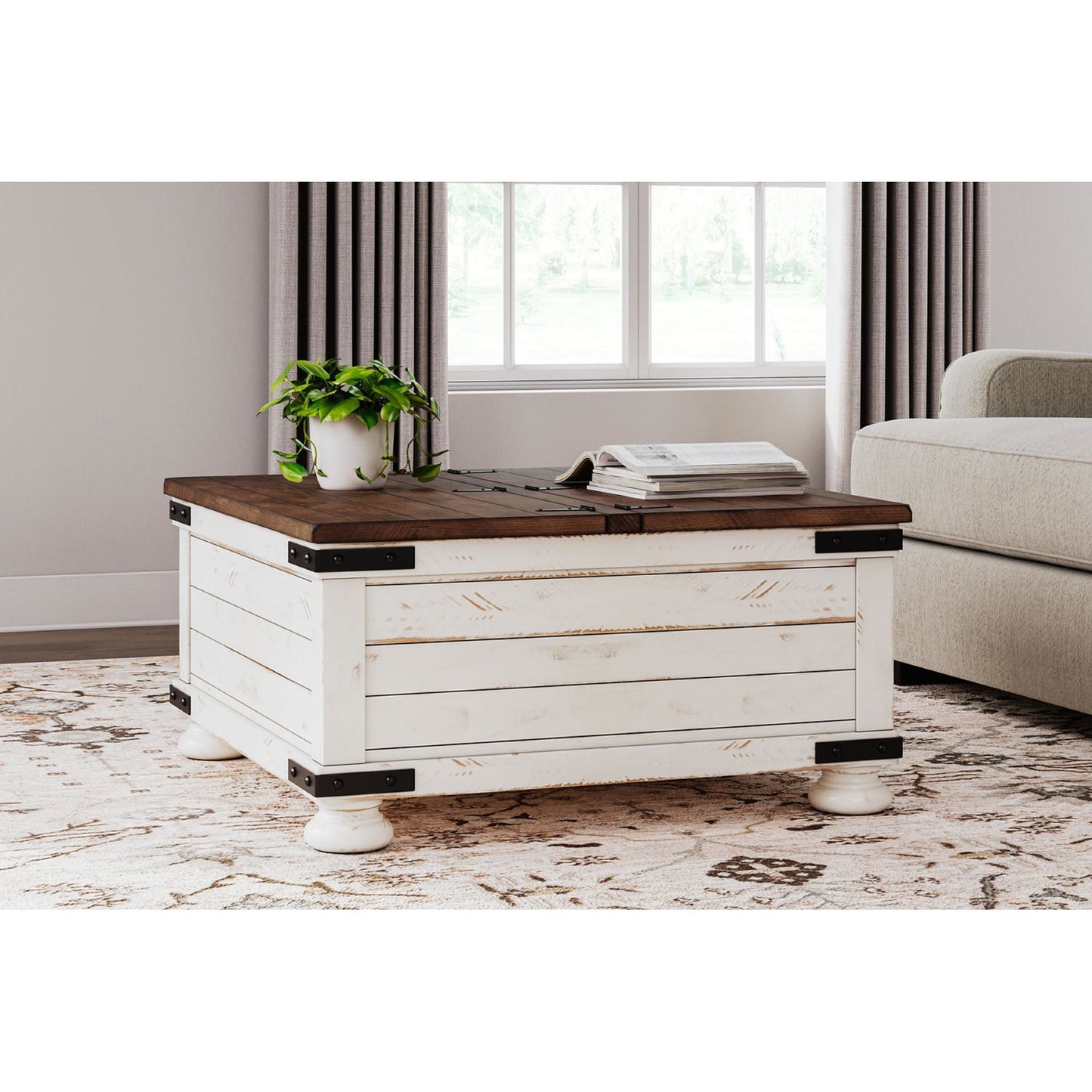 Table basse Wystfield avec rangement