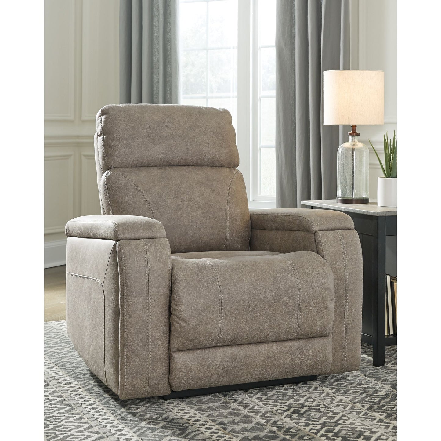 Fauteuil inclinable électrique Rowlett avec appui-tête réglable