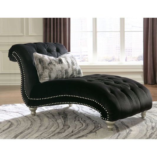 Harriotte Chaise