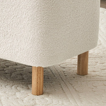 Pouf de rangement en boucle écrue (39,5 cm), en sherpa, avec pieds en bois, idéal pour le salon ou la chambre.