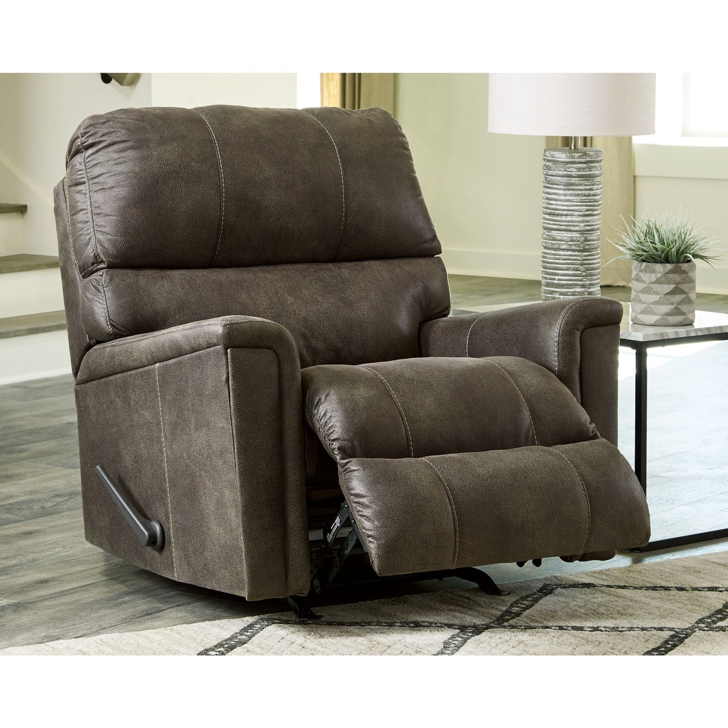 Fauteuil inclinable Navi à bascule