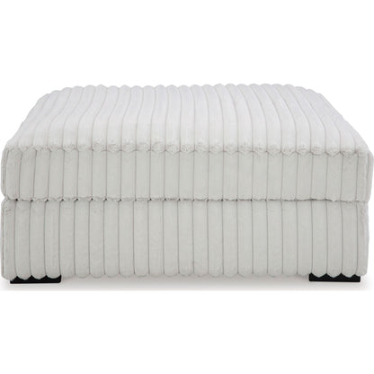 Pouf d'appoint surdimensionné et stupéfiant