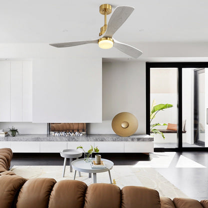 Ventilateur de plafond d'intérieur Sofucor 52 en bois avec éclairage intégré et télécommande (en option).