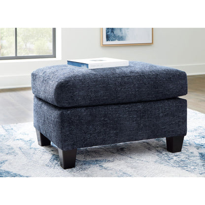 Pouf exclusif Keenelynn