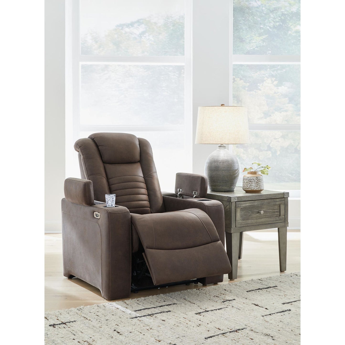 Fauteuil inclinable électrique Soundcheck avec appui-tête réglable