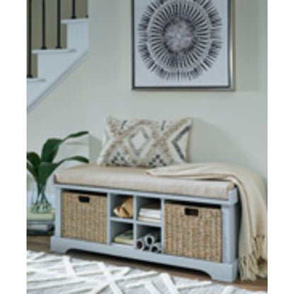 Fauteuil d'appoint démodé