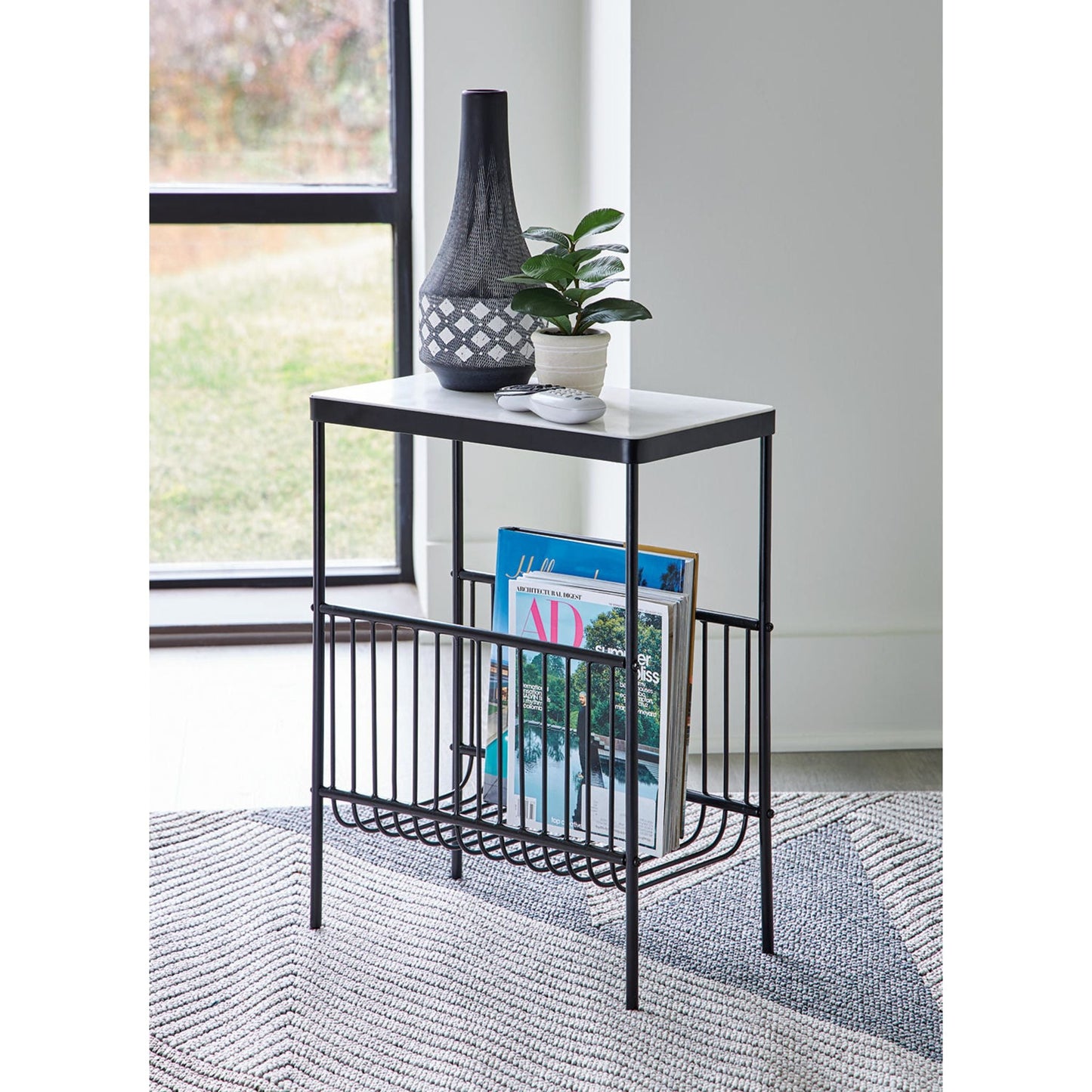 Table d'appoint Issiamere