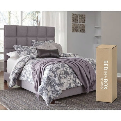 Matelas hybride Chime 10 pouces en boîte, signé Ashley Design