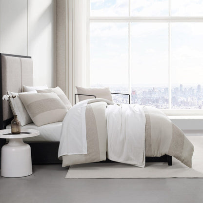 Ensemble de couette beige à rayures gaufrées en chenille Vera Wang